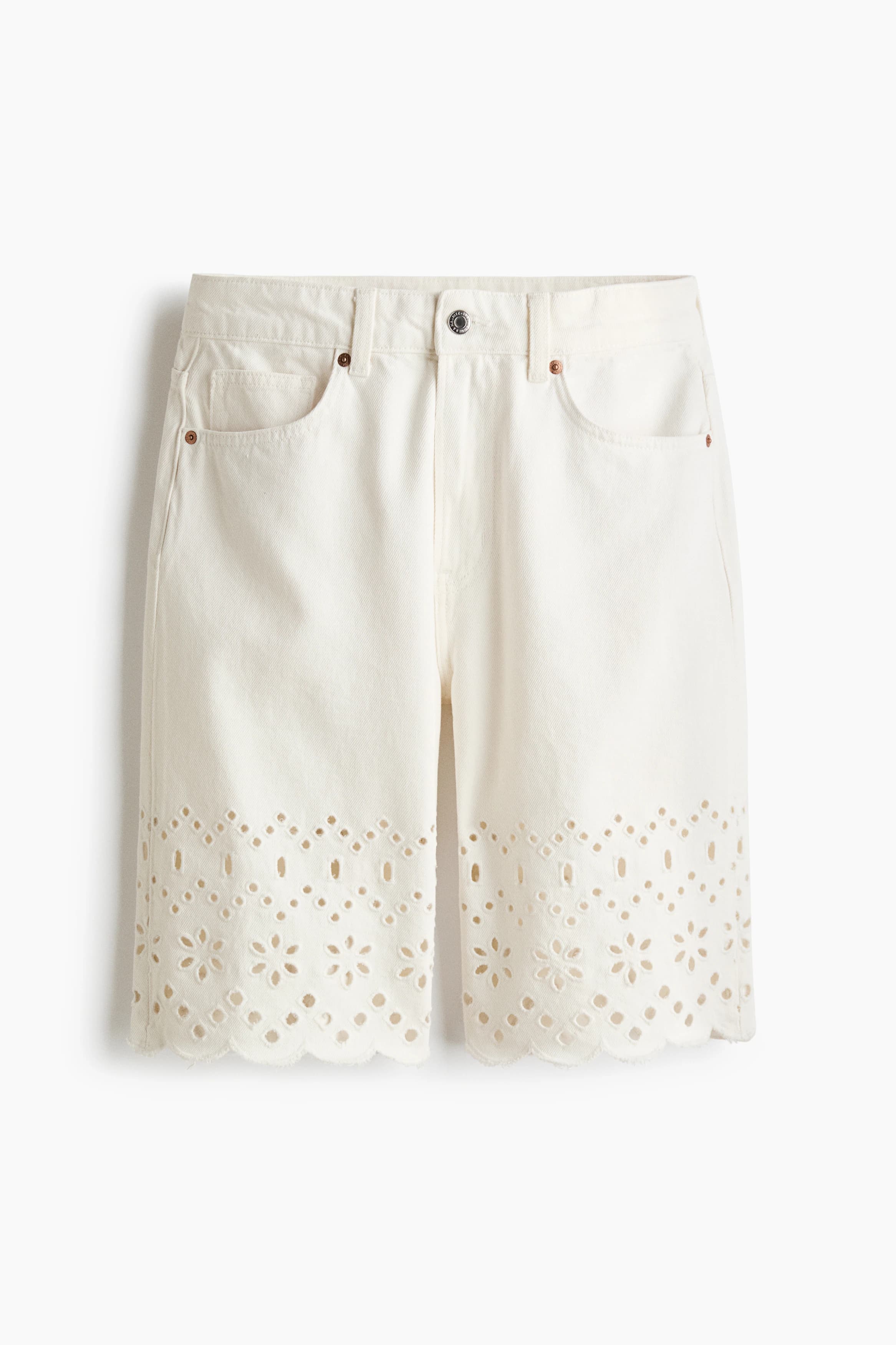 Bermudashort met broderie anglaise
