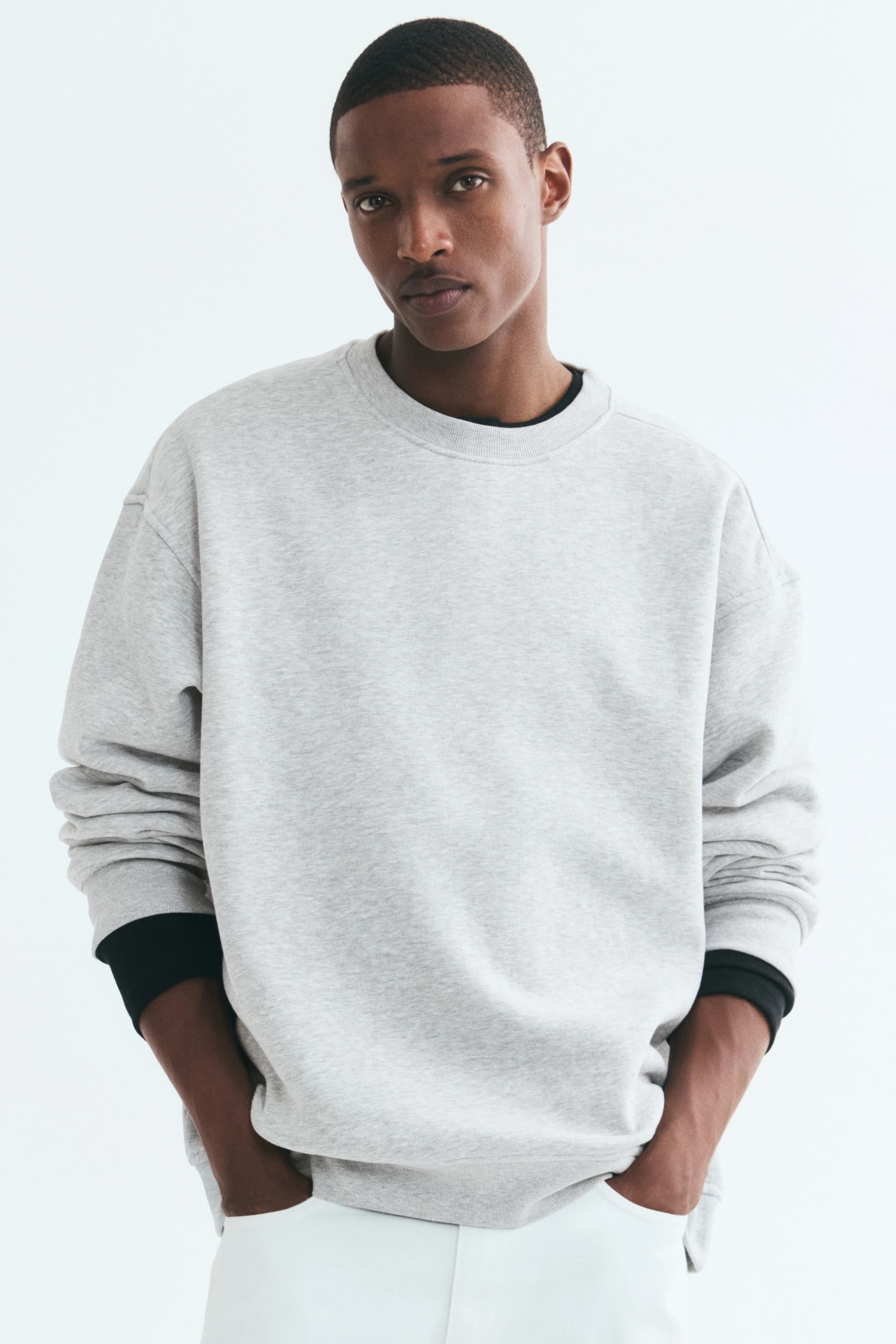 Sweater - Loose Fit