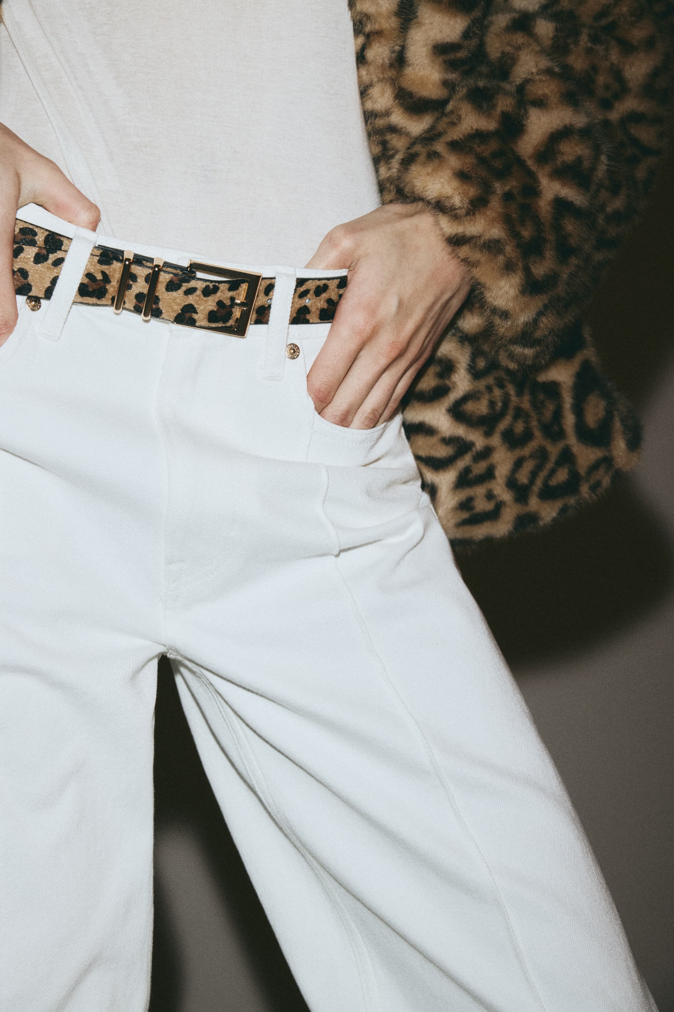 Belted Straight High Jeans