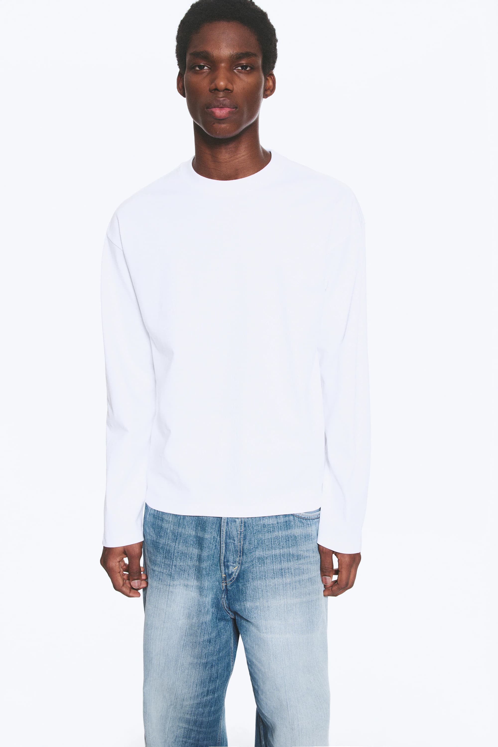 Ruimvallend boxy T-shirt met lange mouwen