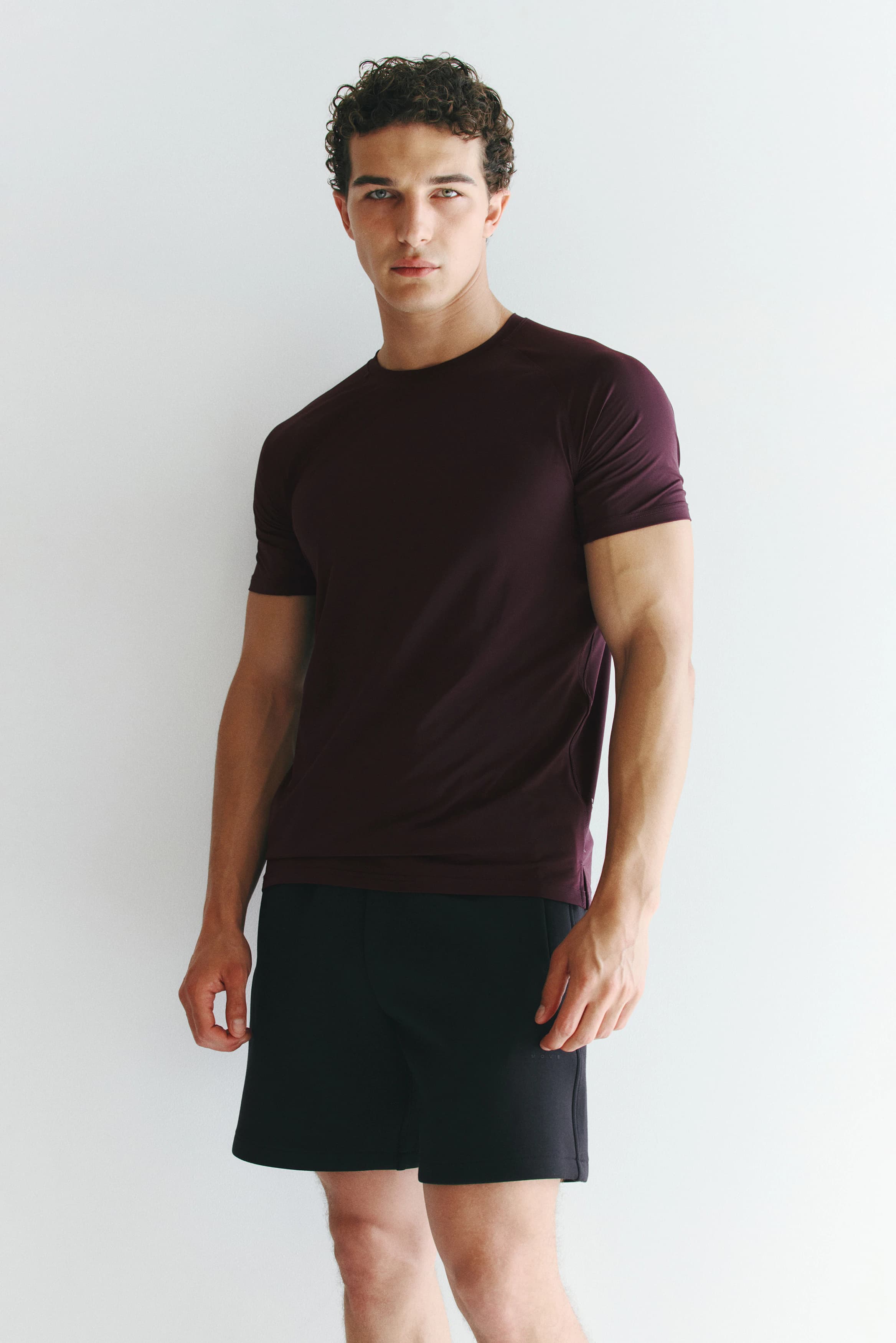 Sport-T-shirt met CoolMove™ - Muscle Fit